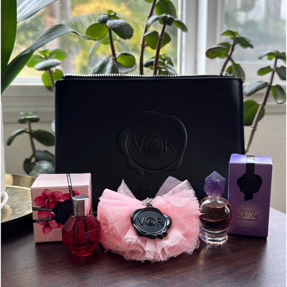 Viktor & Rolf Other - Viktor&Rolf four piece bundle -(#1) new!!